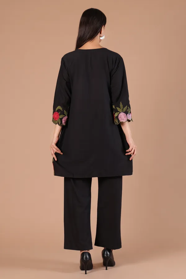Black_Pintuck_Floral_Scallop_Embroidery_Kurta_with_Pants_Set_for_Women