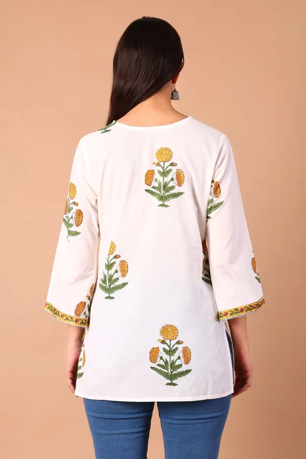 Cotton_Hand_Block_Printed_V_Neck_Tunic_With_3/4_Sleeves