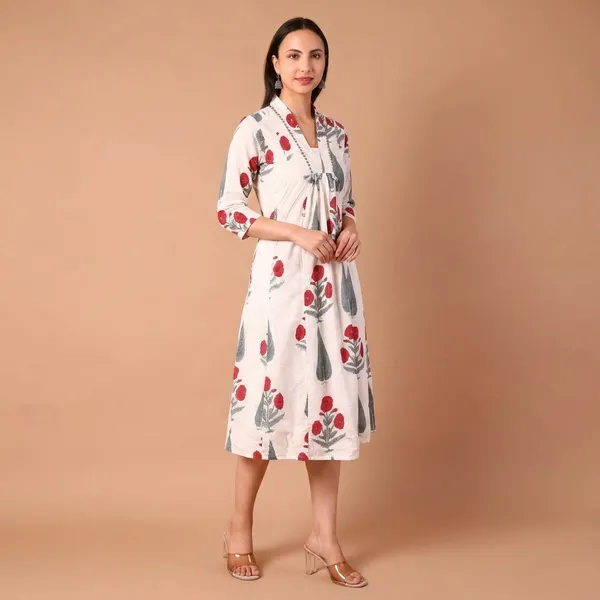Cotton_Hand_Block_Printed_Dress_With_Sequence_Hand_Work_On_Neck_And_Pockets