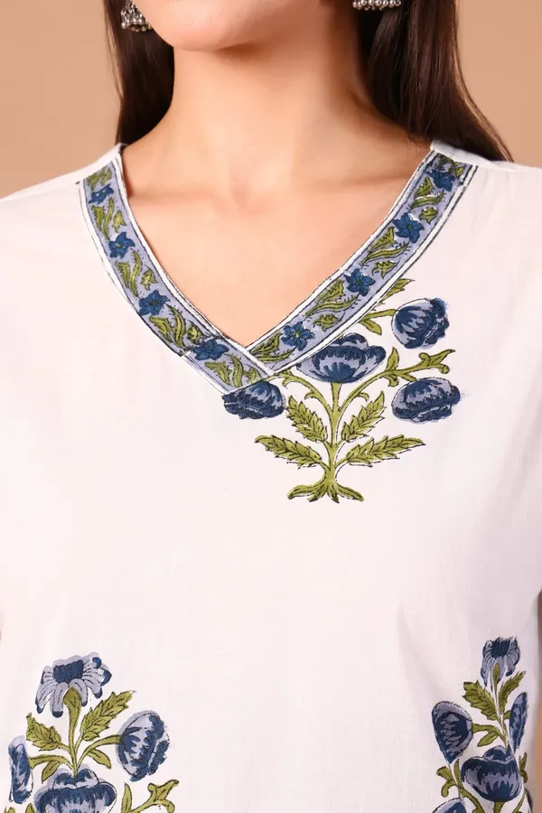Cotton_Hand_Block_Printed_V_Neck_Tunic_With_3/4_Sleeves
