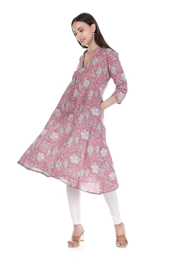 Pink_Cotton_Floral_Print_A-Line_Kurta_for_Women_(With_Pockets)