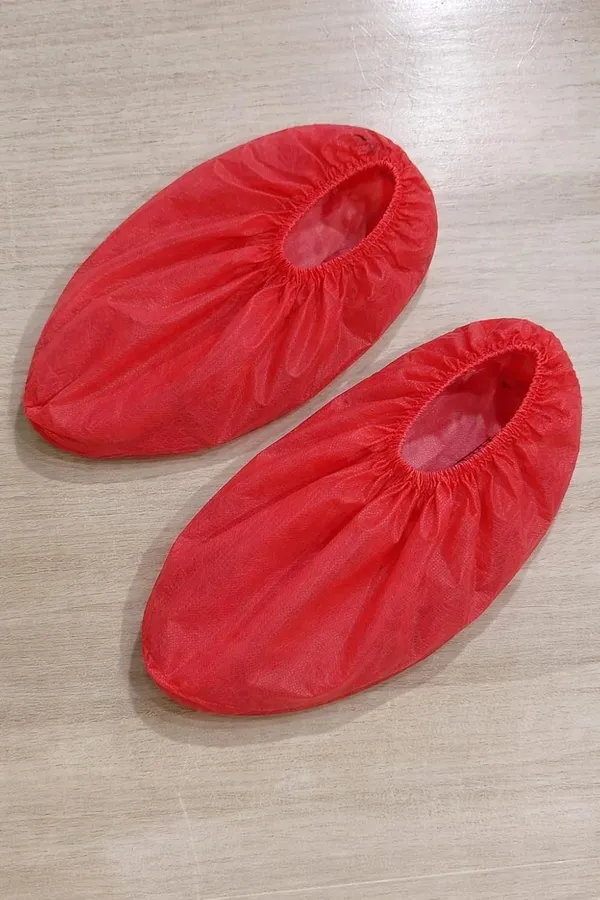 Kausta_Disposable_Shoe_Covers_Waterproof_Non_Slip_Durable_Shoe_Protectors_With_Elastic_Fit_One_Size_Fits_Most_For_Home_Hospital_Lab_Industrial_Use_50_Pcs_Red_Pack_Of_2
