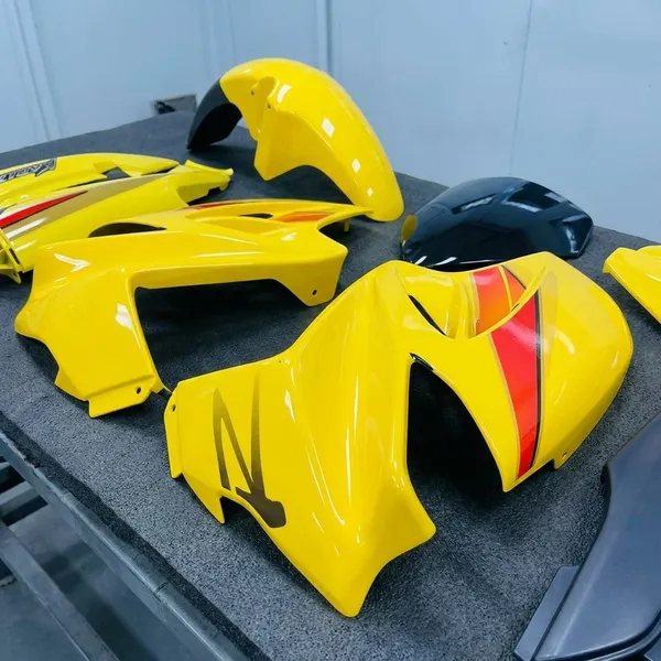 Full_Fiber_Body_Kit_For_Karizma_R_Nm_Yellow