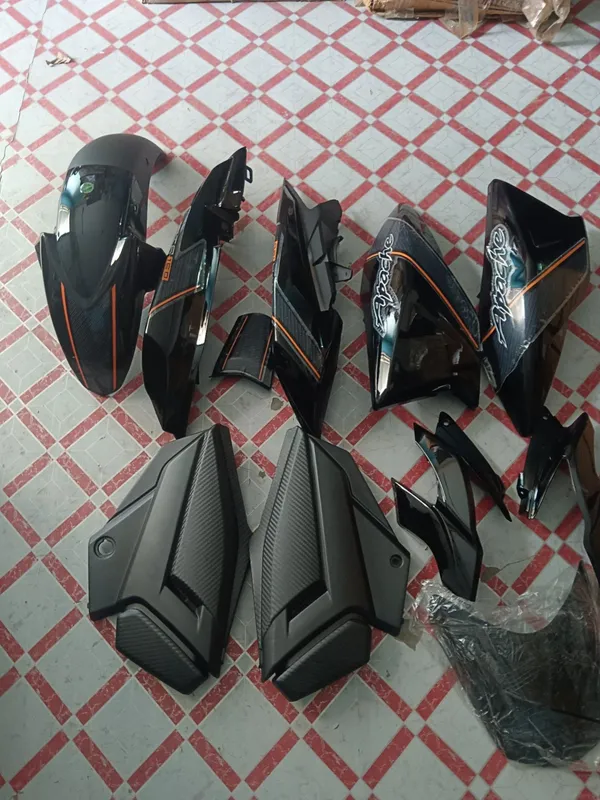 Full_Fiber_Body_Kit_For_Apache_Rtr_160_Hyper_T1_Black_Orange
