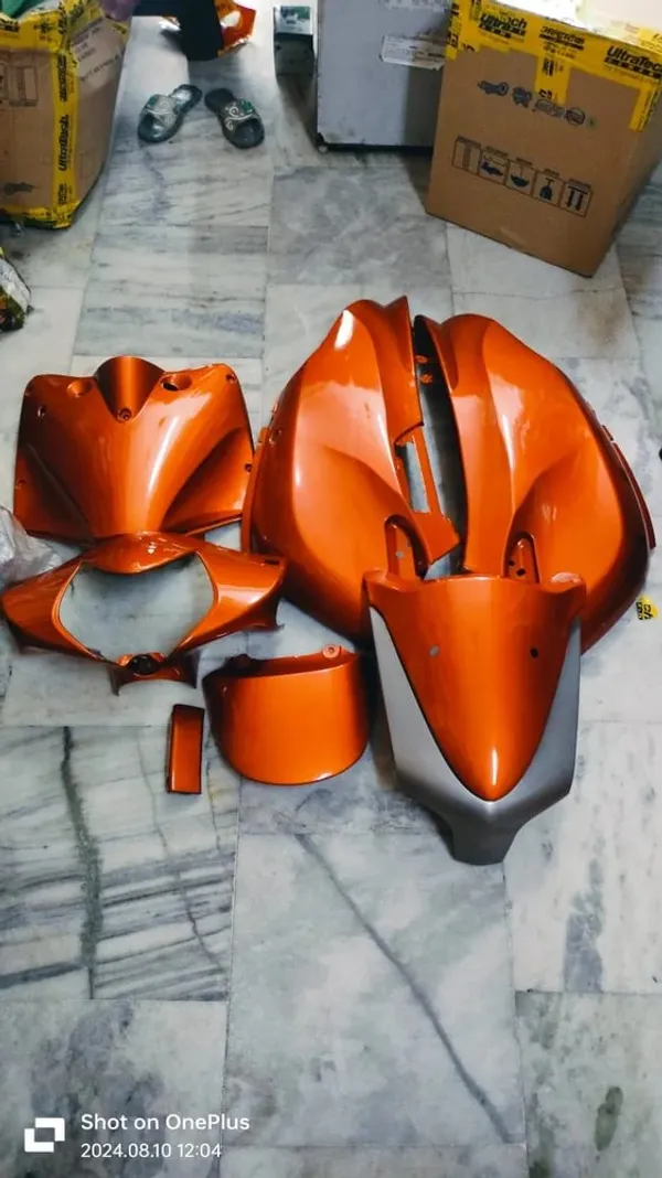 Full_Fiber_Body_Kit_For_Aviator_Orange