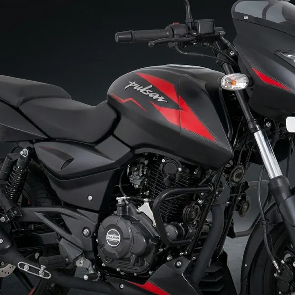 Full_Fiber_Body_Kit_For_Pulsar_180_Ug6_Black_Red