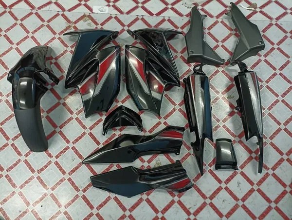 Full_Fiber_Body_Kit_For_Karizma_R_Nm_Black
