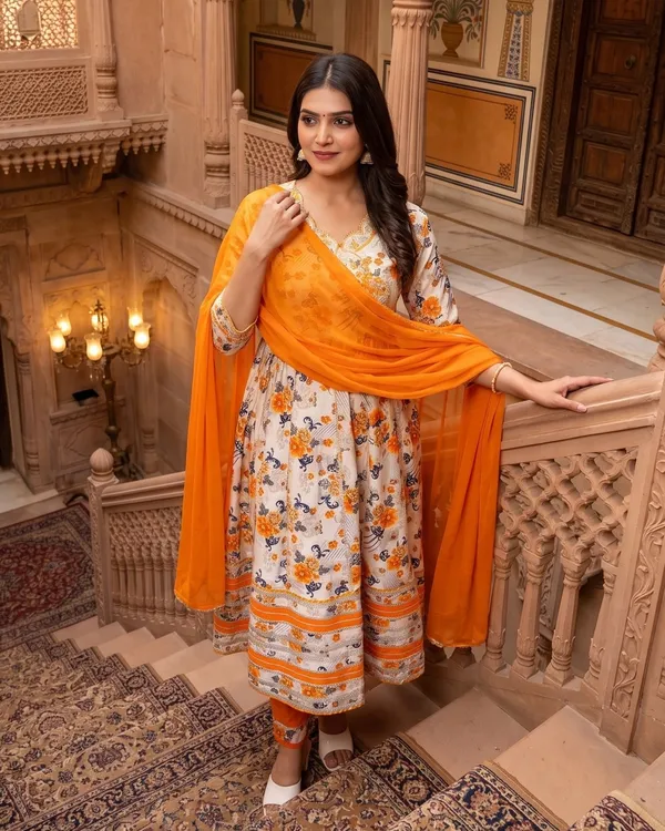 Womens_Off_White_And_Orange_Rayon_Floral_Printed_Kurti_Pant_Dupatta_Set_|_Ethnic_Wear_Kurta_Set