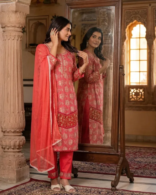 Womens_Coral_Pink_Rayon_Printed_And_Embroidered_Kurti_Pant_Dupatta_Set_|_Ethnic_Festive_Party_Wear_Kurta_Set_For_Women