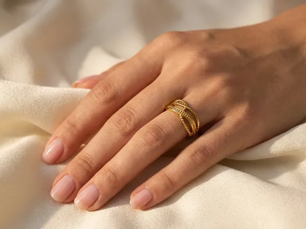 Woven_Grace_Gold_Stainless_Steel_Premium_Ring