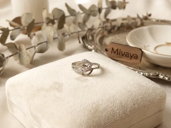 Silver_Stainless_Steel_Premium_Ring_For_Women