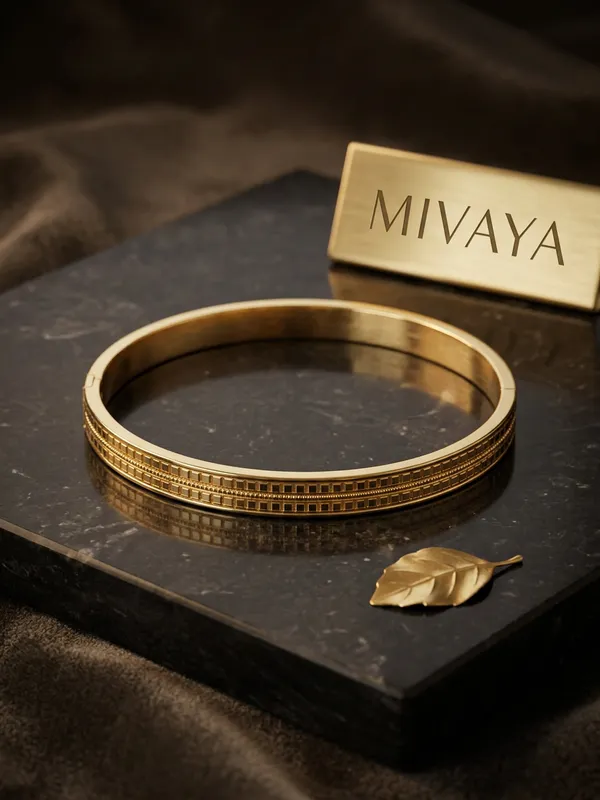 Imperial_Grid_Gold_Stainless_Steel_Premium_Bracelet