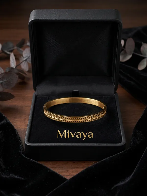 Imperial_Grid_Gold_Stainless_Steel_Premium_Bracelet