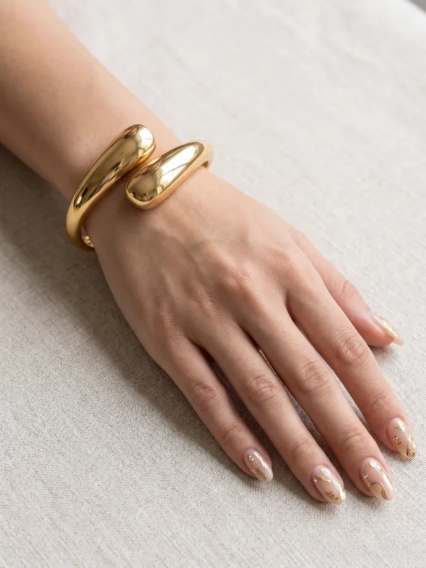 Aurelia_Wrap_Cuff_Gold_Stainless_Steel_Premium_Bracelet