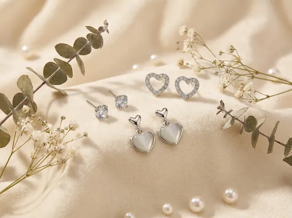 Pearl_Heart_Drop_Silver_Stainless_Steel_Premium_Earrings