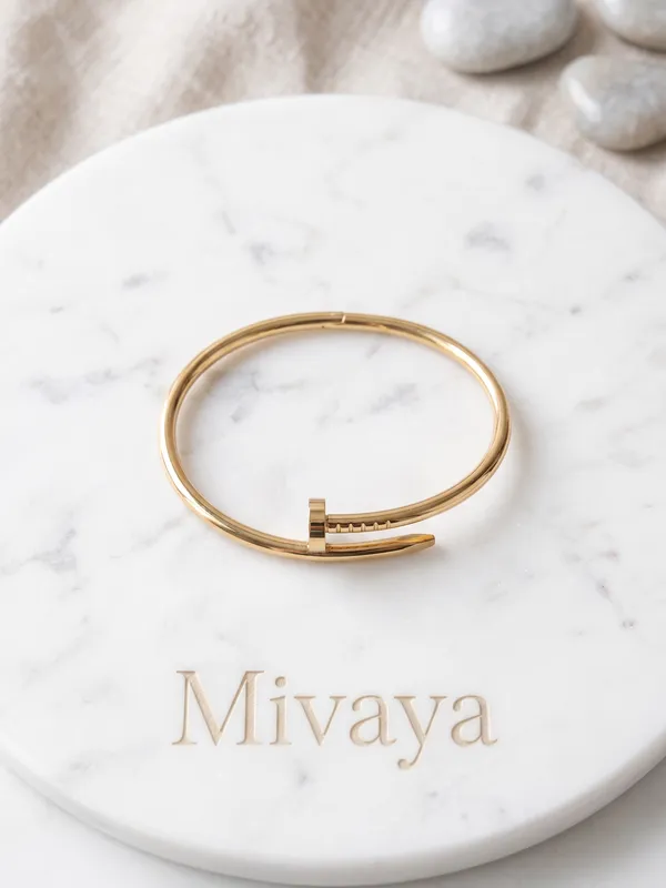Infinity_Nail_Gold_Stainless_Steel_Premium_Bracelet