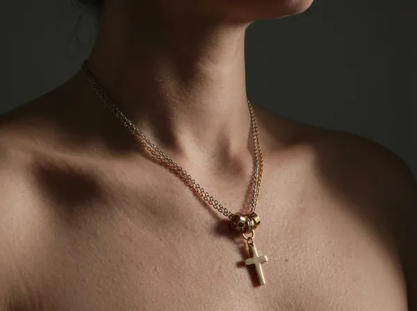 Divine_Faith_Cross_Gold_Stainless_Steel_Premium_Necklace