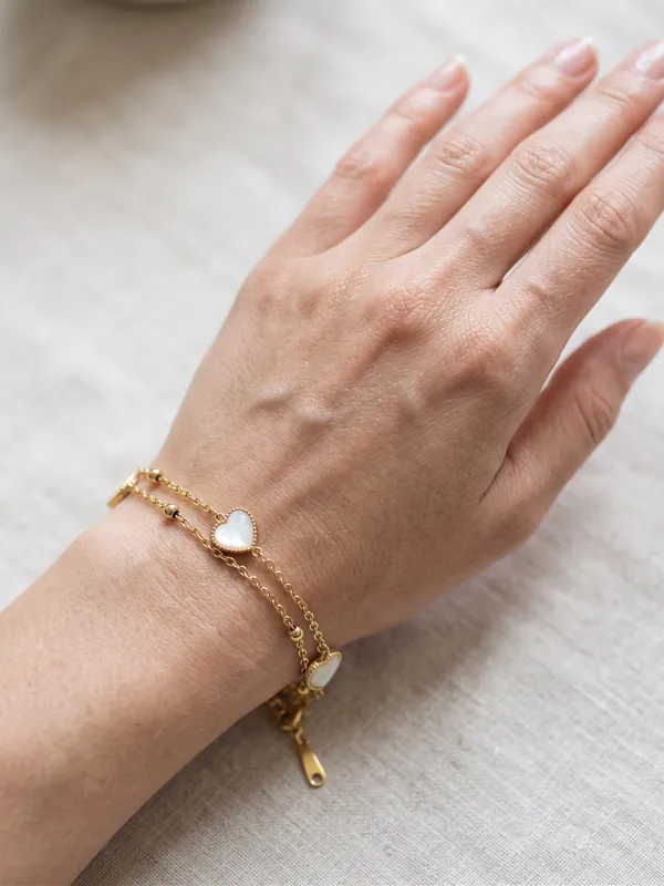 Veloura_Love_Gold_Stainless_Steel_Premium_Bracelet