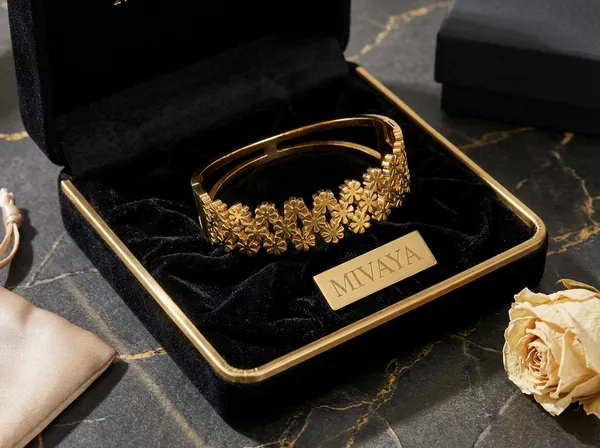 Blossom_Bloom_Gold_Stainless_Steel_Premium_Bracelet
