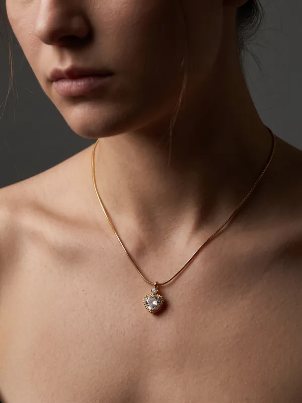 Eternal_Heart_Gold_Stainless_Steel_Premium_Necklace