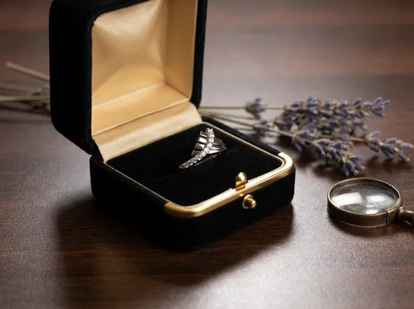 Tiara_Grace_Silver_Stainless_Steel_Premium_Ring