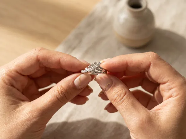 Tiara_Grace_Silver_Stainless_Steel_Premium_Ring