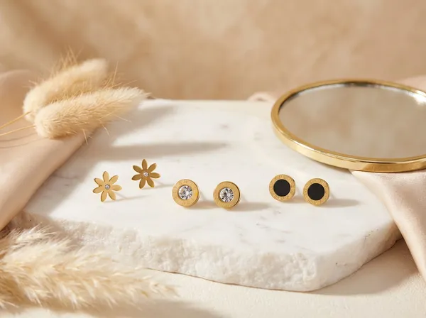Noir_Roman_Gold_Stainless_Steel_Premium_Earrings
