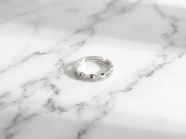 Linked_Grace_Silver_Stainless_Steel_Premium_Ring