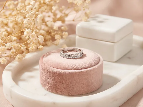 Linked_Grace_Silver_Stainless_Steel_Premium_Ring