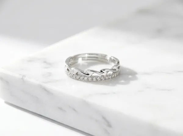 Linked_Grace_Silver_Stainless_Steel_Premium_Ring