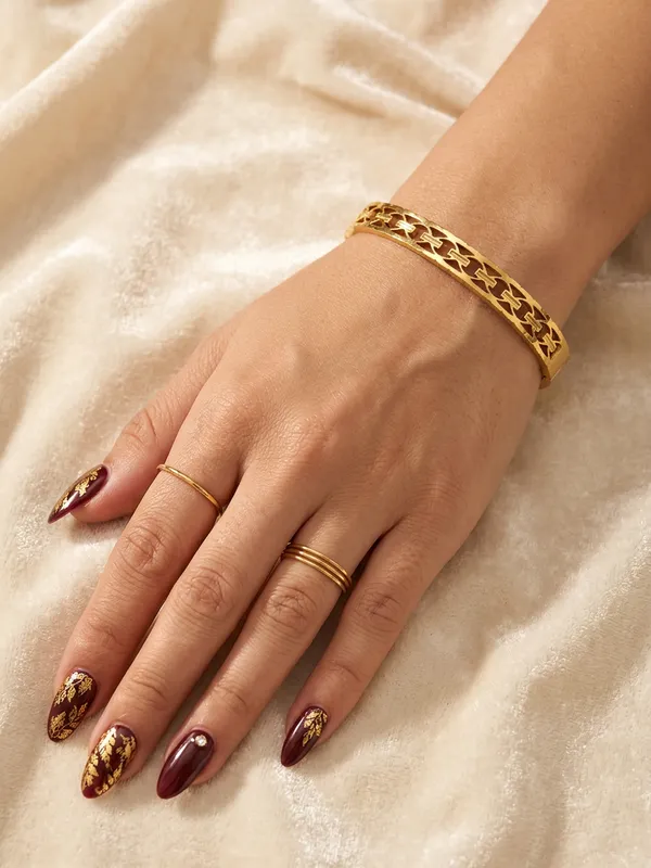 Golden_Trellis_Gold_Stainless_Steel_Premium_Bracelet