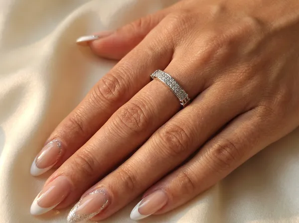 Crystal_Crest_Silver_Stainless_Steel_Premium_Ring