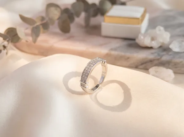 Crystal_Crest_Silver_Stainless_Steel_Premium_Ring