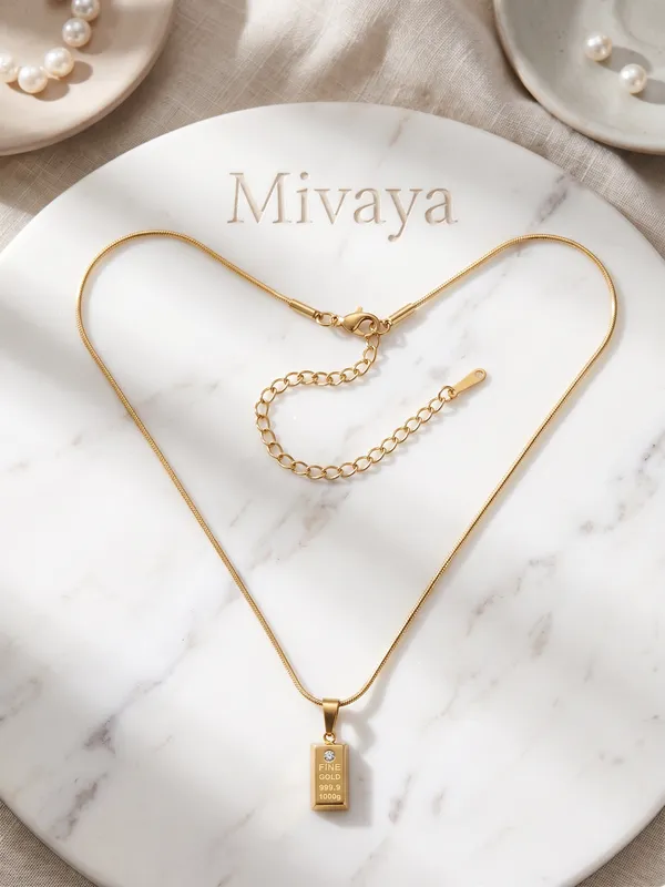 Aureum_Bar_Gold_Stainless_Steel_Premium_Necklace