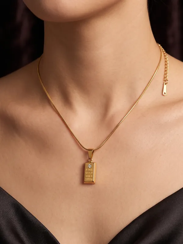 Aureum_Bar_Gold_Stainless_Steel_Premium_Necklace