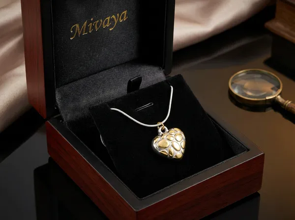 Luna_Mosaic_Heart_Gold_Stainless_Steel_Premium_Necklace