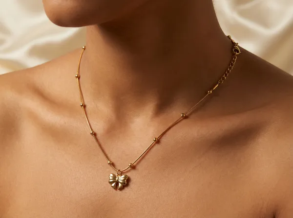 Belle_Bow_Gold_Stainless_Steel_Premium_Necklace