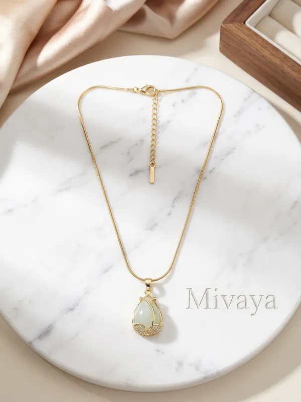 Ivory_Tulip_Gold_Stainless_Steel_Premium_Necklace