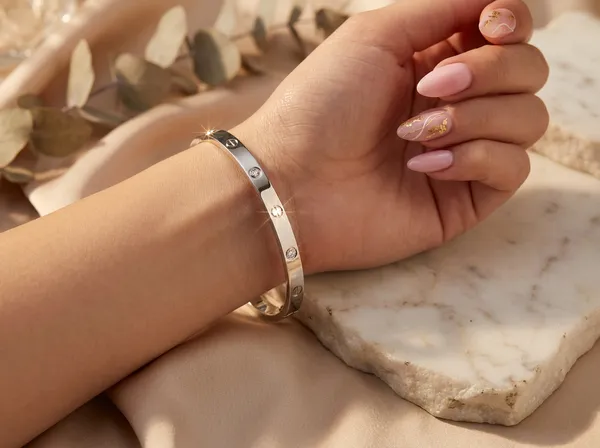 Cartier_Luxe_Silver_Stainless_Steel_Premium_Bracelet