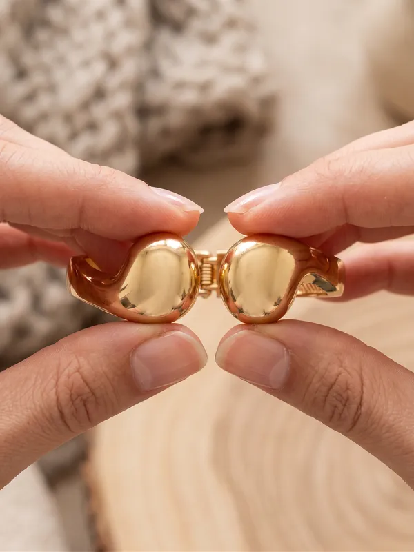 Harmony_Curve_Gold_Stainless_Steel_Premium_Bracelet