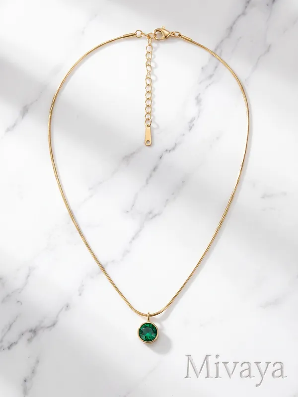 Emerald_Glow_Gold_Stainless_Steel_Premium_Necklace