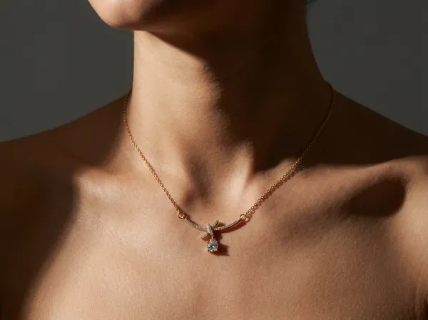 Luna_Star_Gold_Stainless_Steel_Premium_Necklace