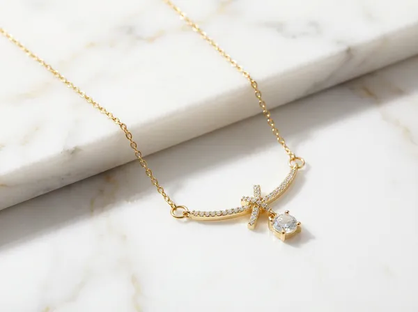 Luna_Star_Gold_Stainless_Steel_Premium_Necklace