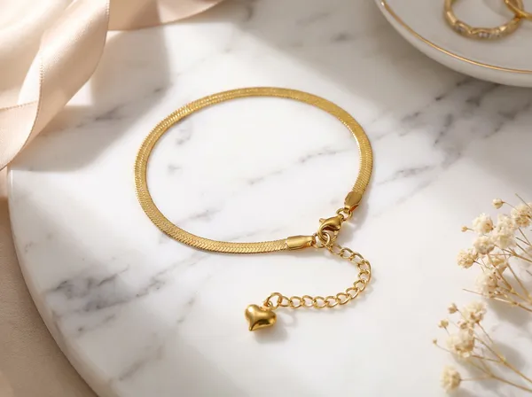 Golden_Heart_Gold_Stainless_Steel_Premium_Bracelet