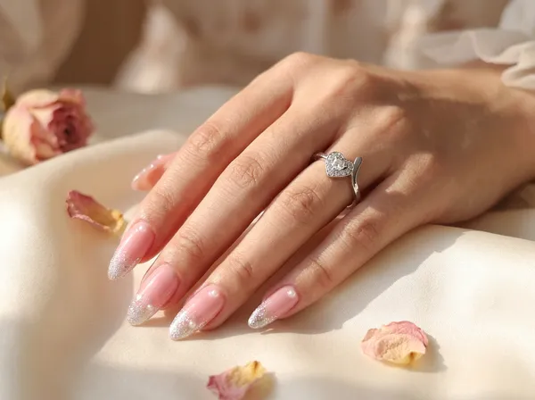 Radiant_Heart_Silver_Stainless_Steel_Premium_Ring