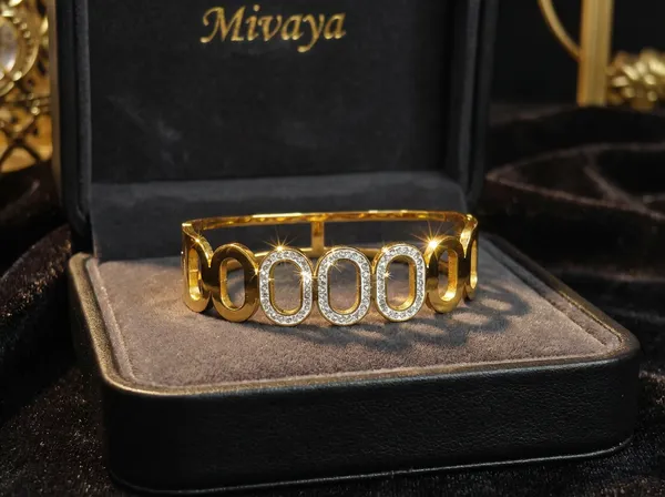 Infinity_Oval_Cuff_Gold_Stainless_Steel_Premium_Bracelet