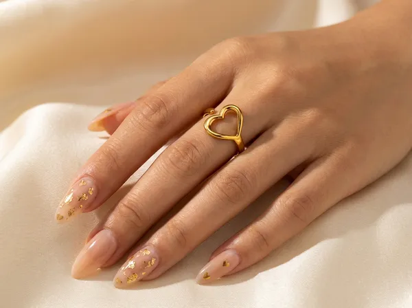 Forever_Heart_Gold_Stainless_Steel_Premium_Ring