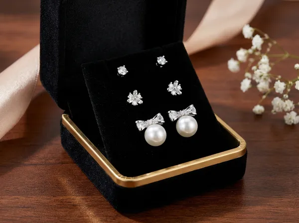 Celeste_Solitaire_Silver_Stainless_Steel_Premium_Earrings