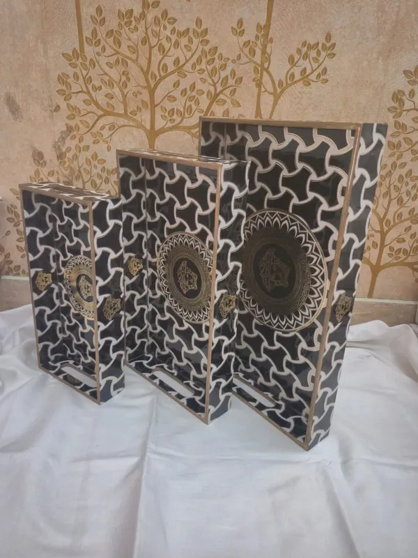 Black_And_Gold_Wooden_Moroccan_Geometric_Bone_Inlay_Serving_Trays_Set_Of_3