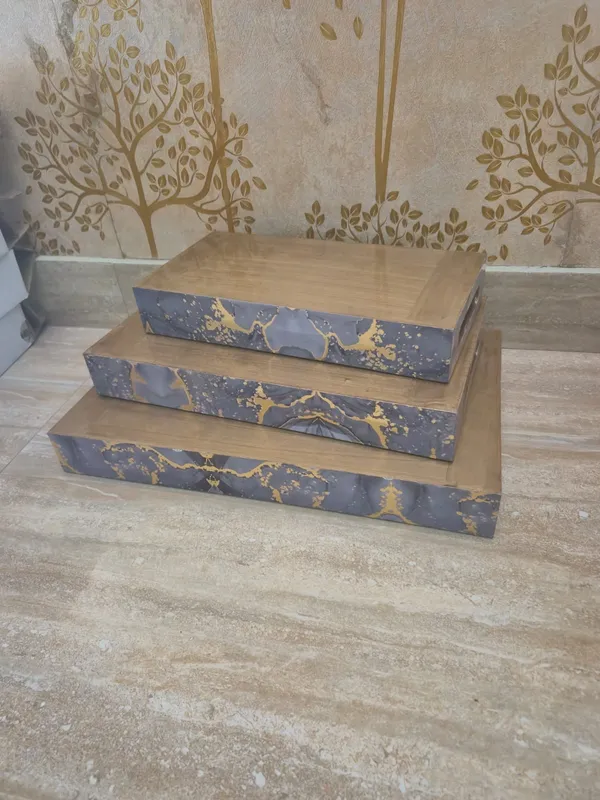 Gold_And_Grey_Wooden_Contemporary_Purple_Marble_Effect_Serving_Trays_Set_Of_3